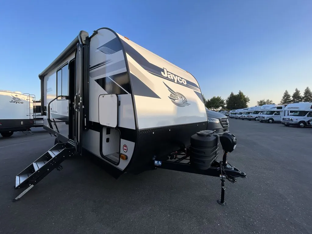 2025 Jayco Jay Feather Air 18MBH - Photo 2