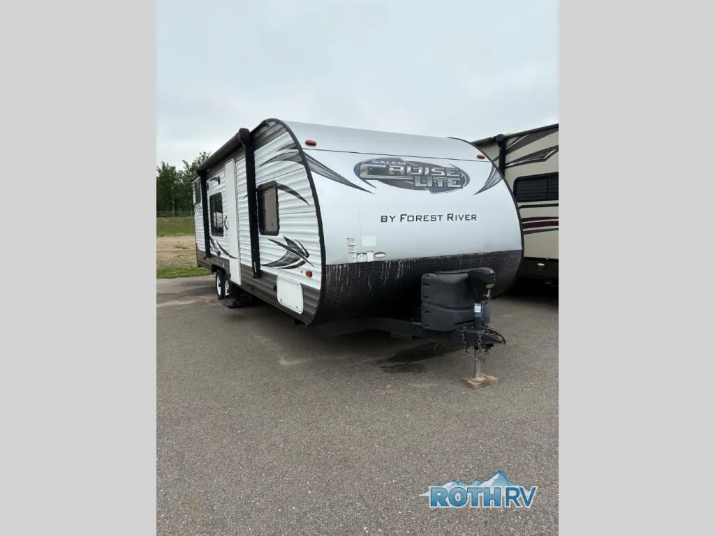 2017 Forest River RV Wildwood X-Lite 261BHXL - Photo 2