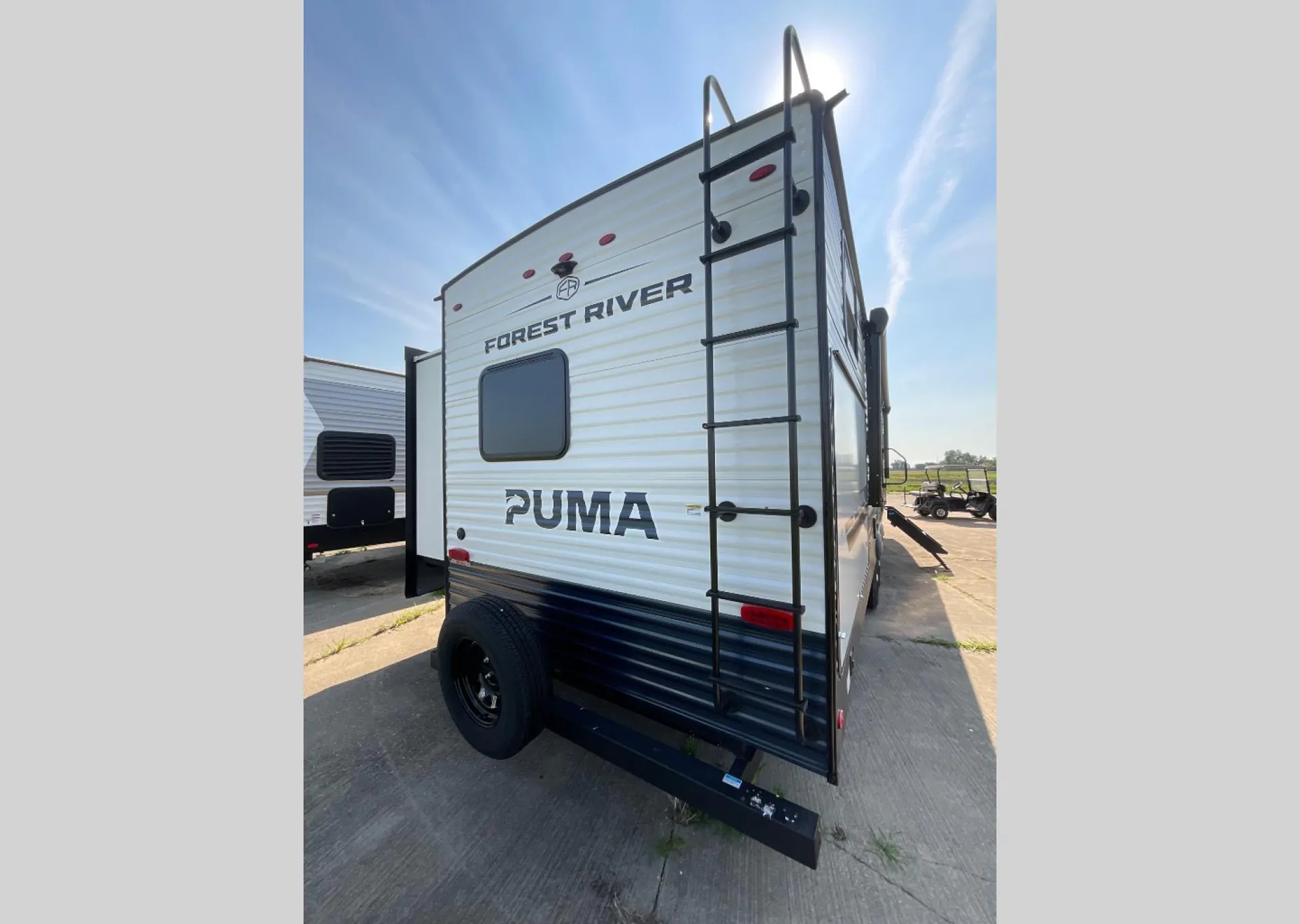 2027 Forest River Puma 32RBFQ — Photo 5
