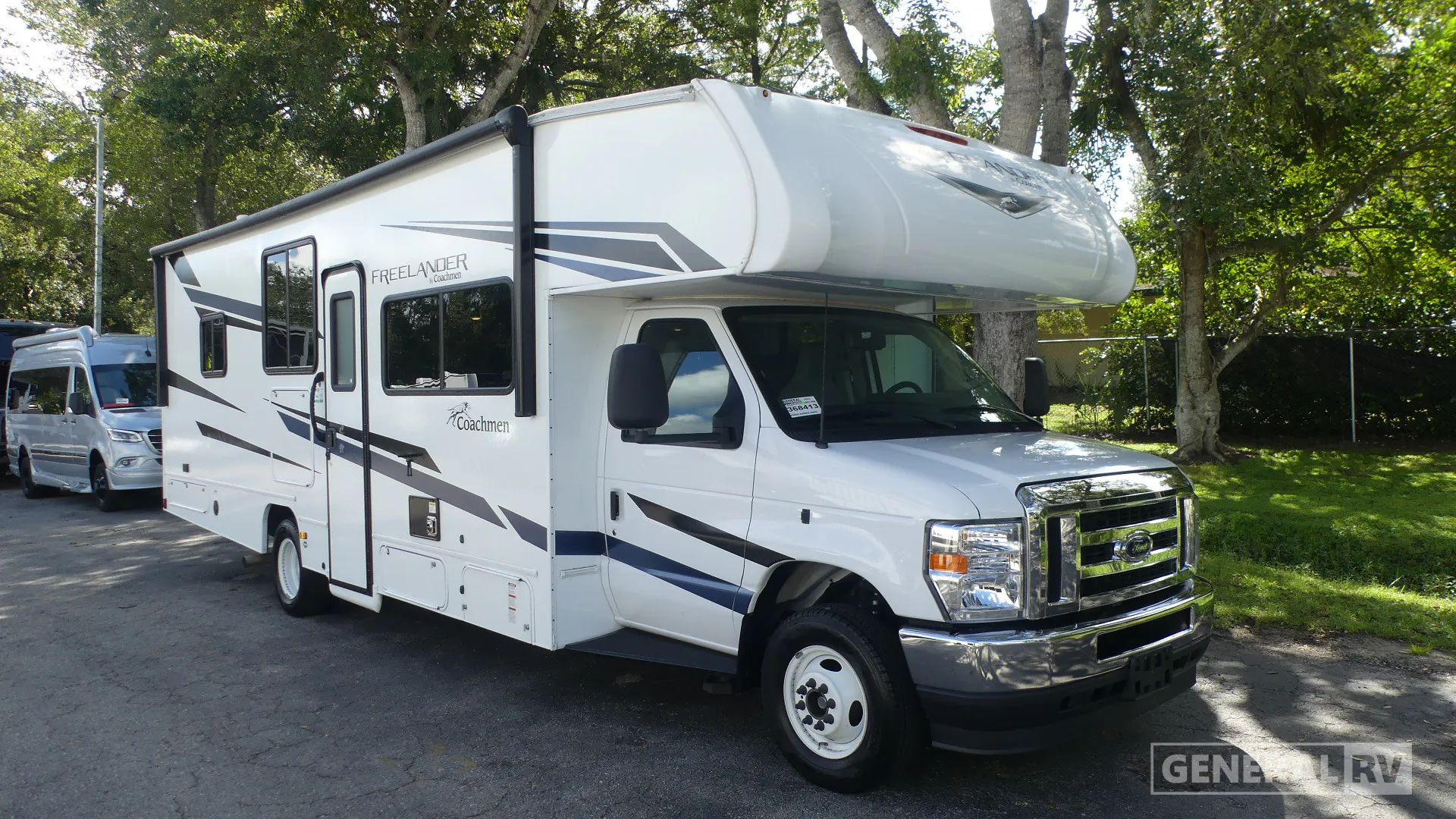 2023 Coachmen Freelander 29KB - Photo 2