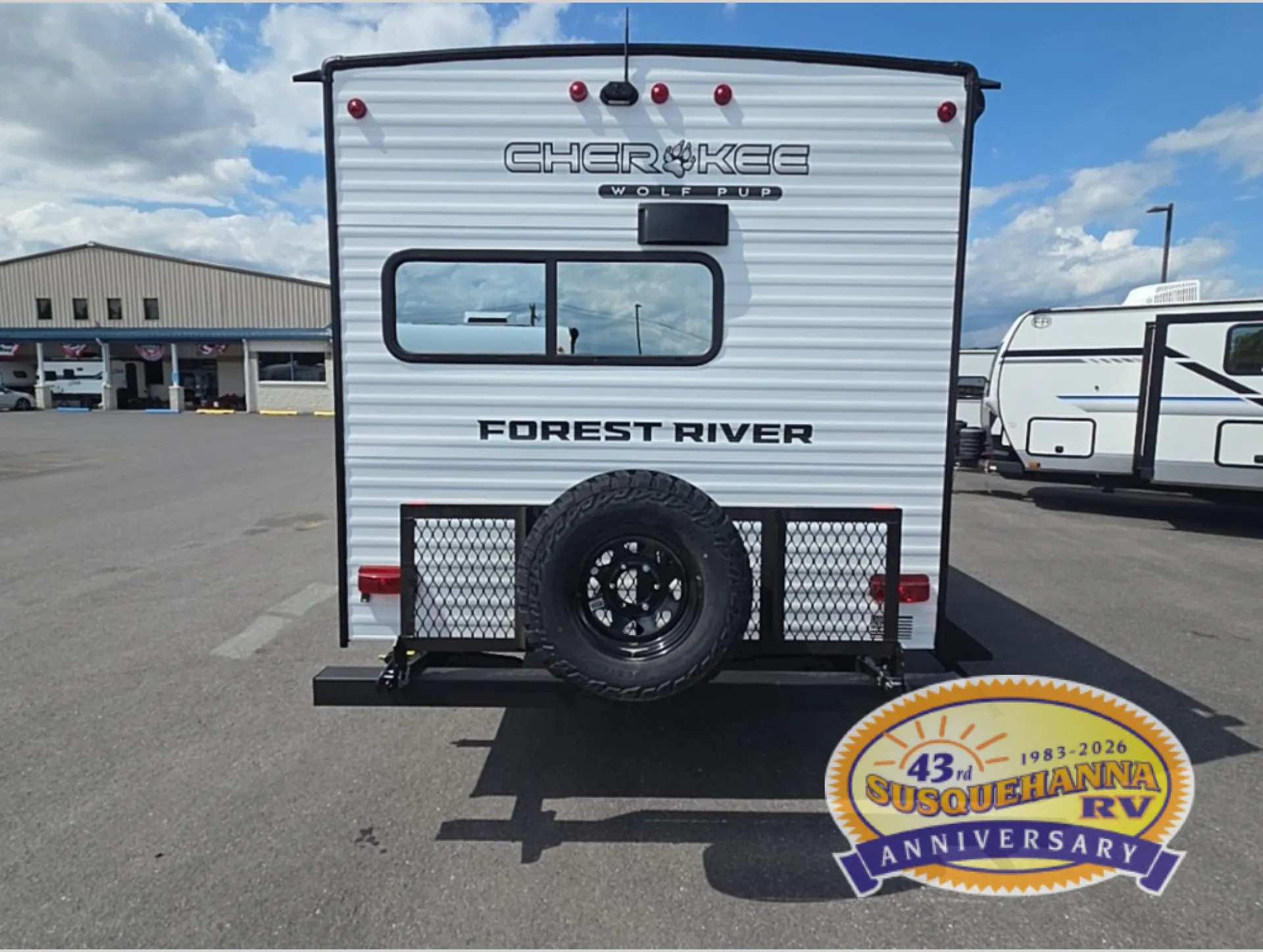 2027 Forest River Cherokee Wolf Pup 17SC — Photo 6