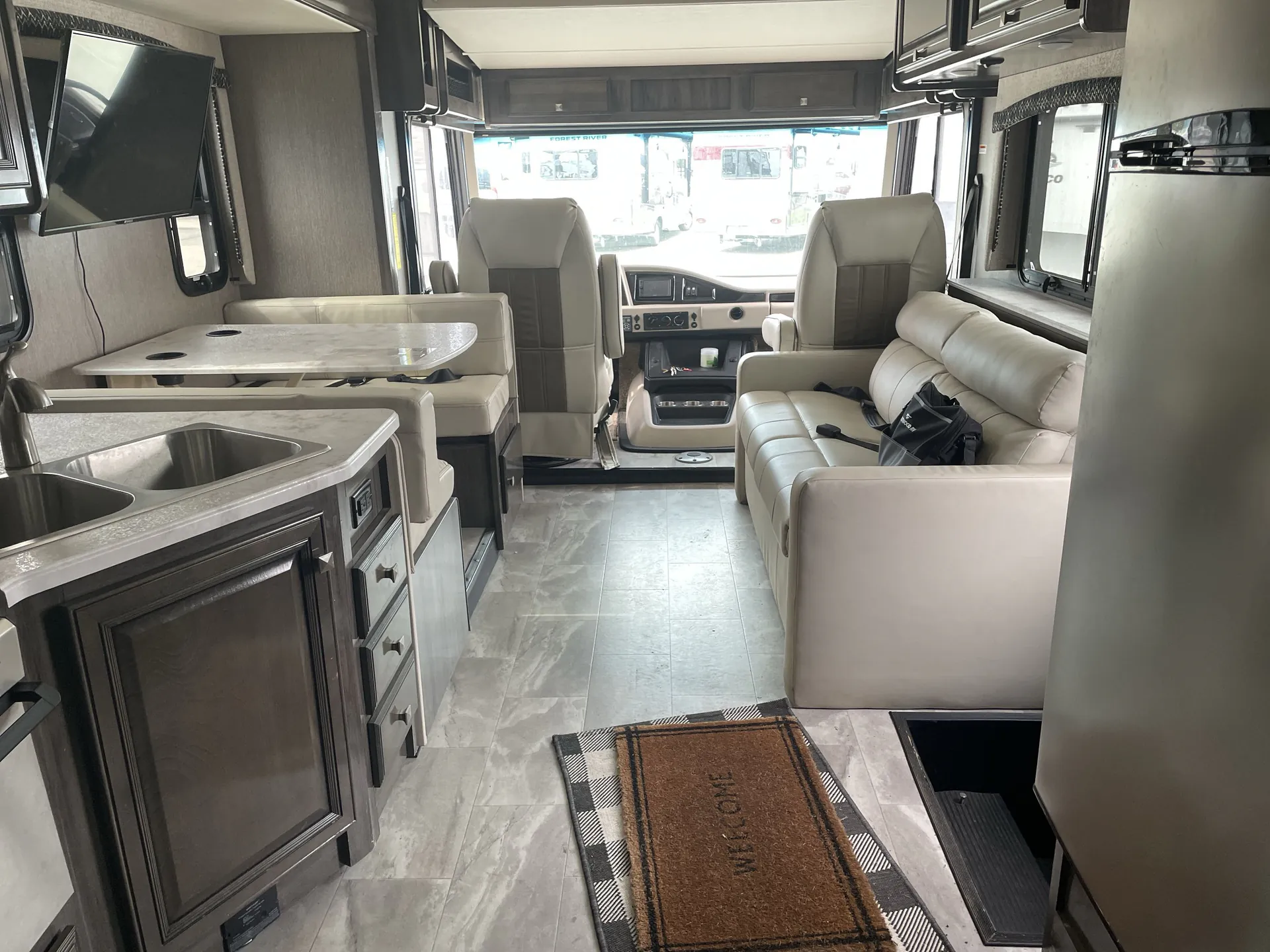 2021 Fleetwood Flair 28A — living area main