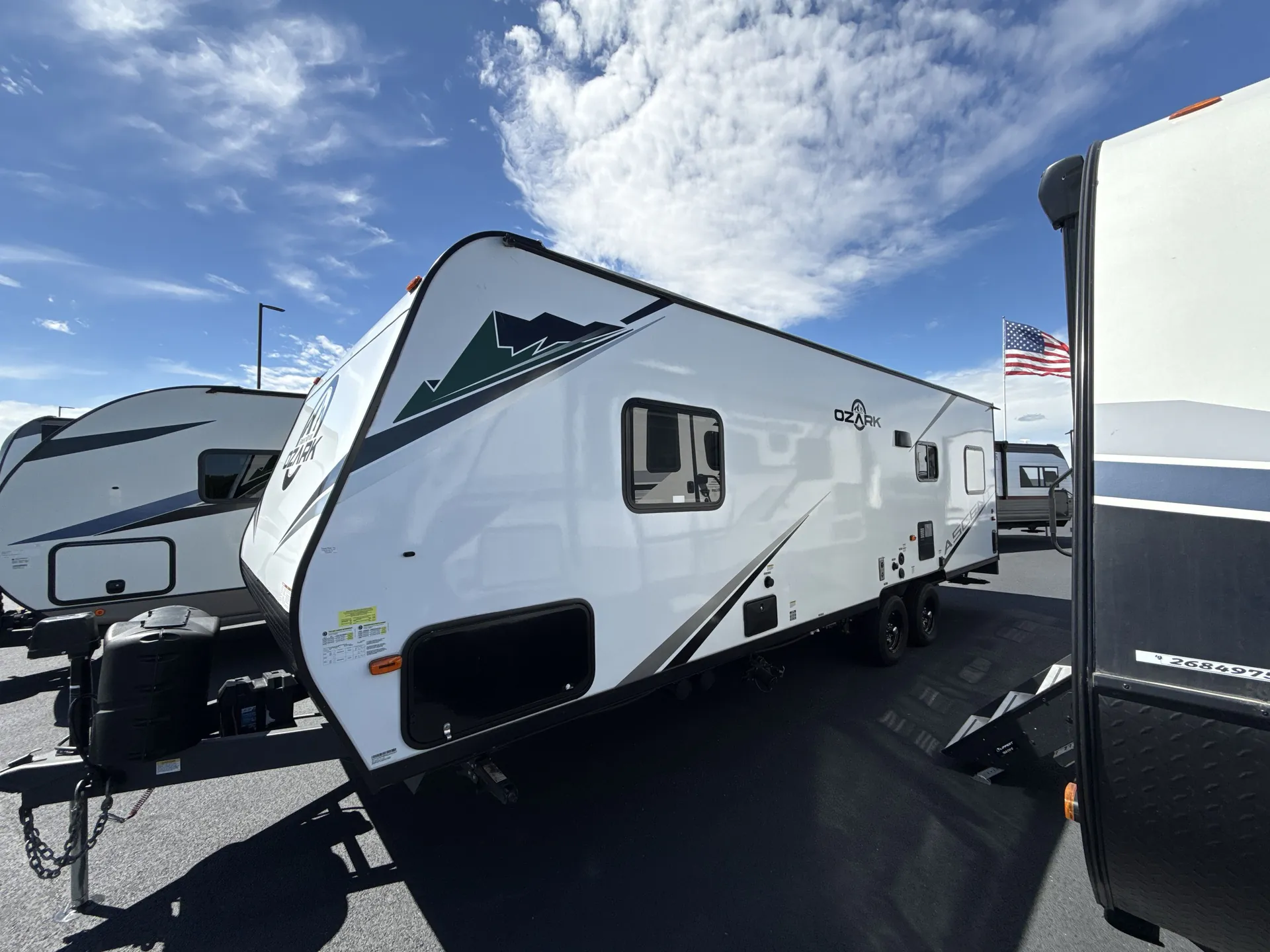 2022 Forest River Ozark 2500TH — off campside