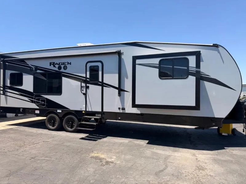 2027 Genesis Supreme Rage 2915CRXL - Photo 3