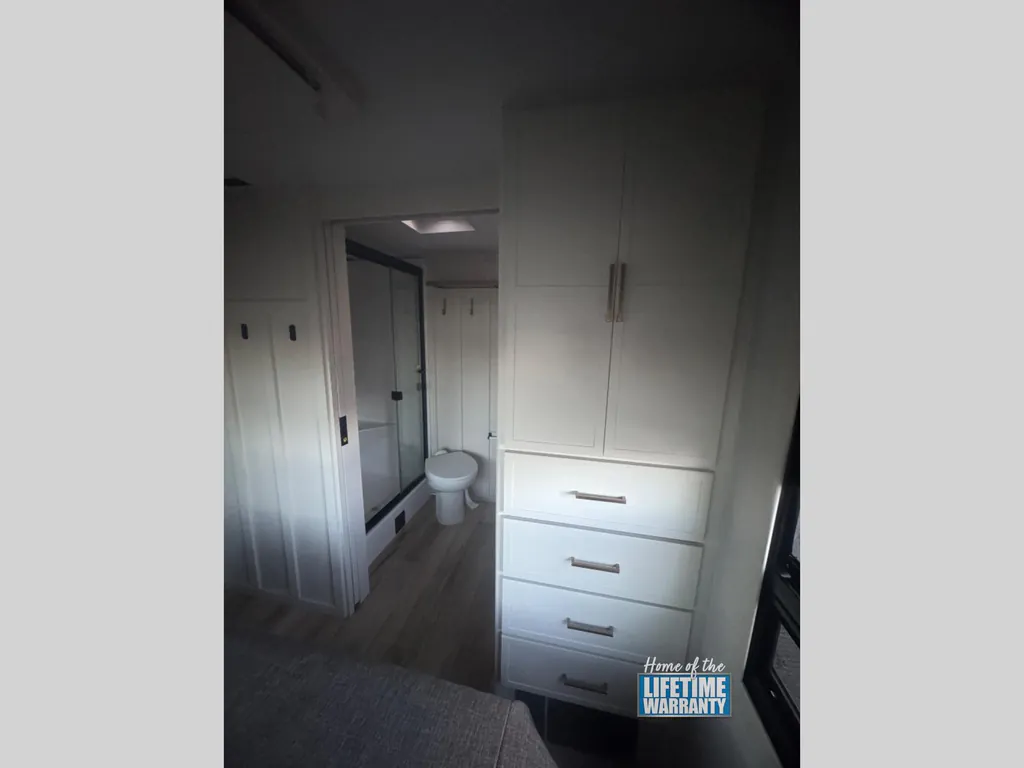 2026 Brinkley Model I 294, Photos photo 18