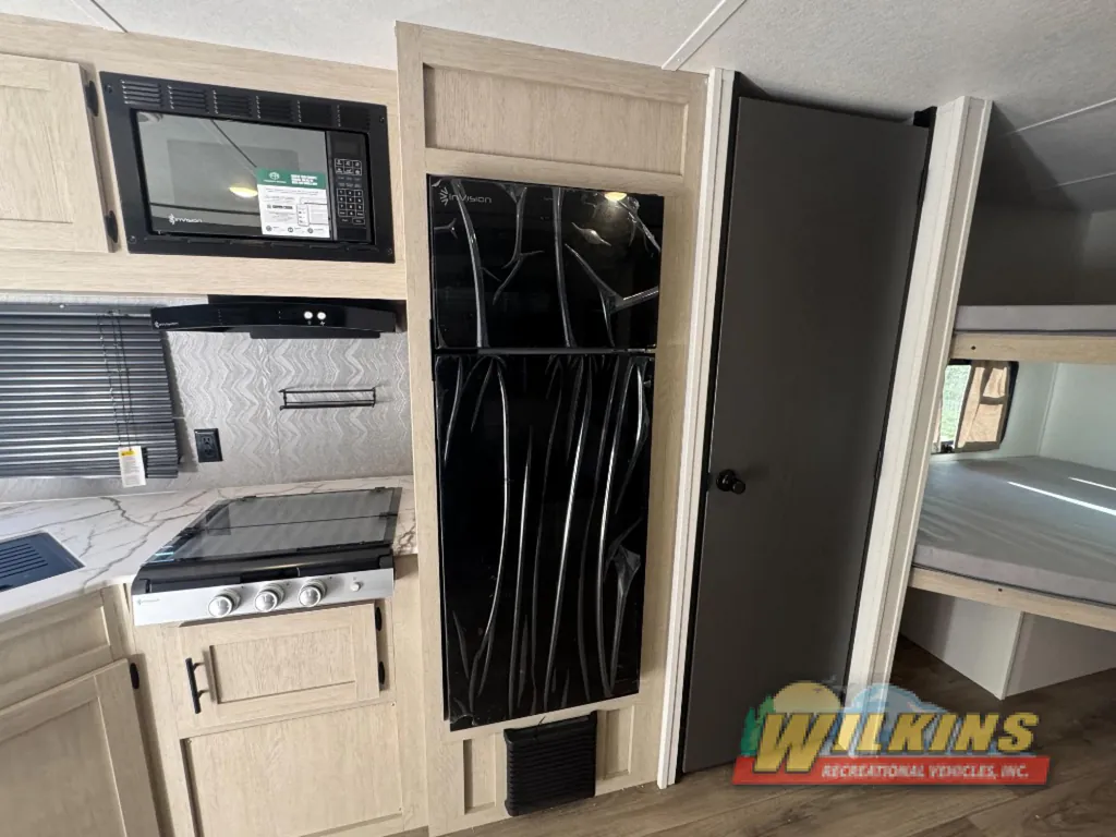 2026 Shasta RVs i-5 Edition 527BHS, Photos photo 12