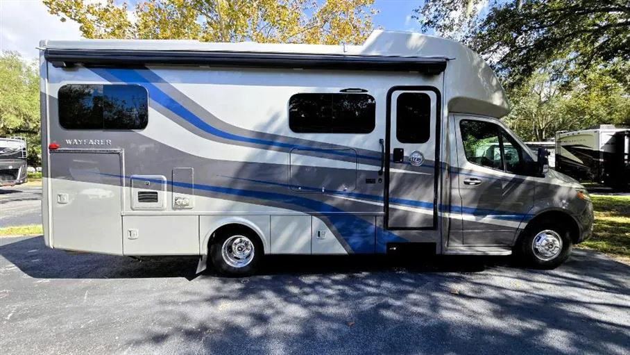 2025 Tiffin Wayfarer 25 XLW, Photos photo 4