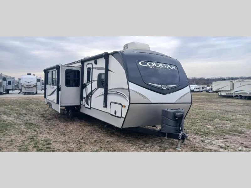 2021 Keystone Cougar Half-Ton 34TSB - Photo 2