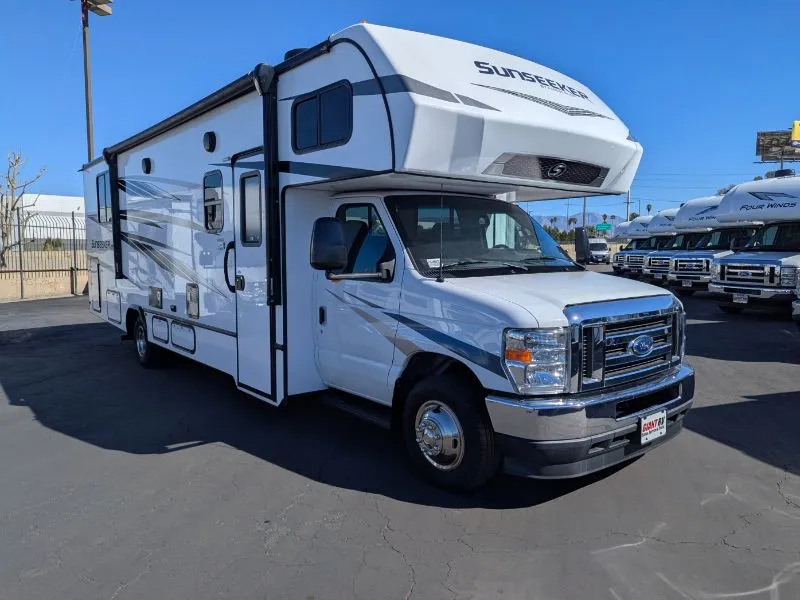 2024 Forest River Sunseeker 2850S LE - Photo 2