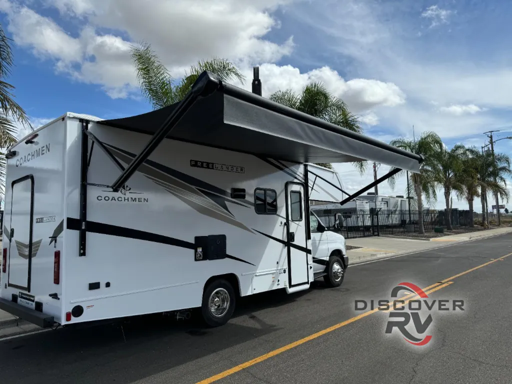 2026 Coachmen Freelander 22XG, Photos photo 11
