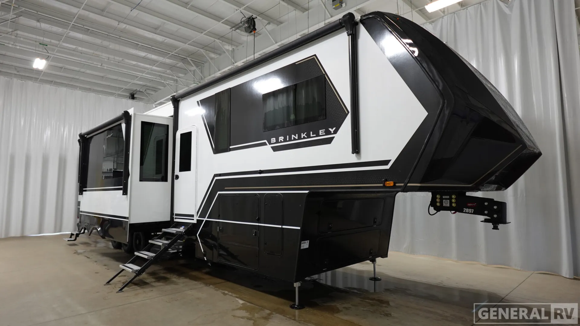 2026 Brinkley Model G 3950 - Photo 2