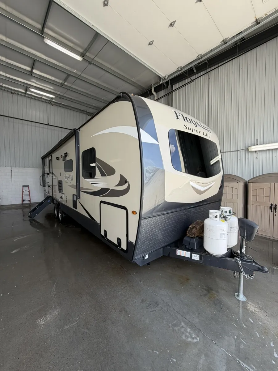 2019 Forest River Flagstaff Super Lite 27BHWS - Photo 2