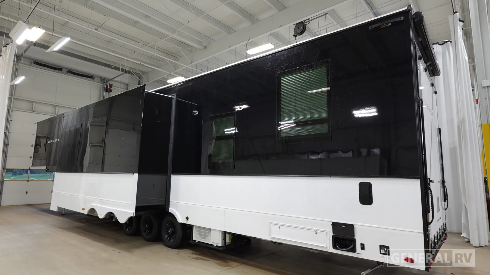 2027 Axiom Vendetta V4260 - Photo 4