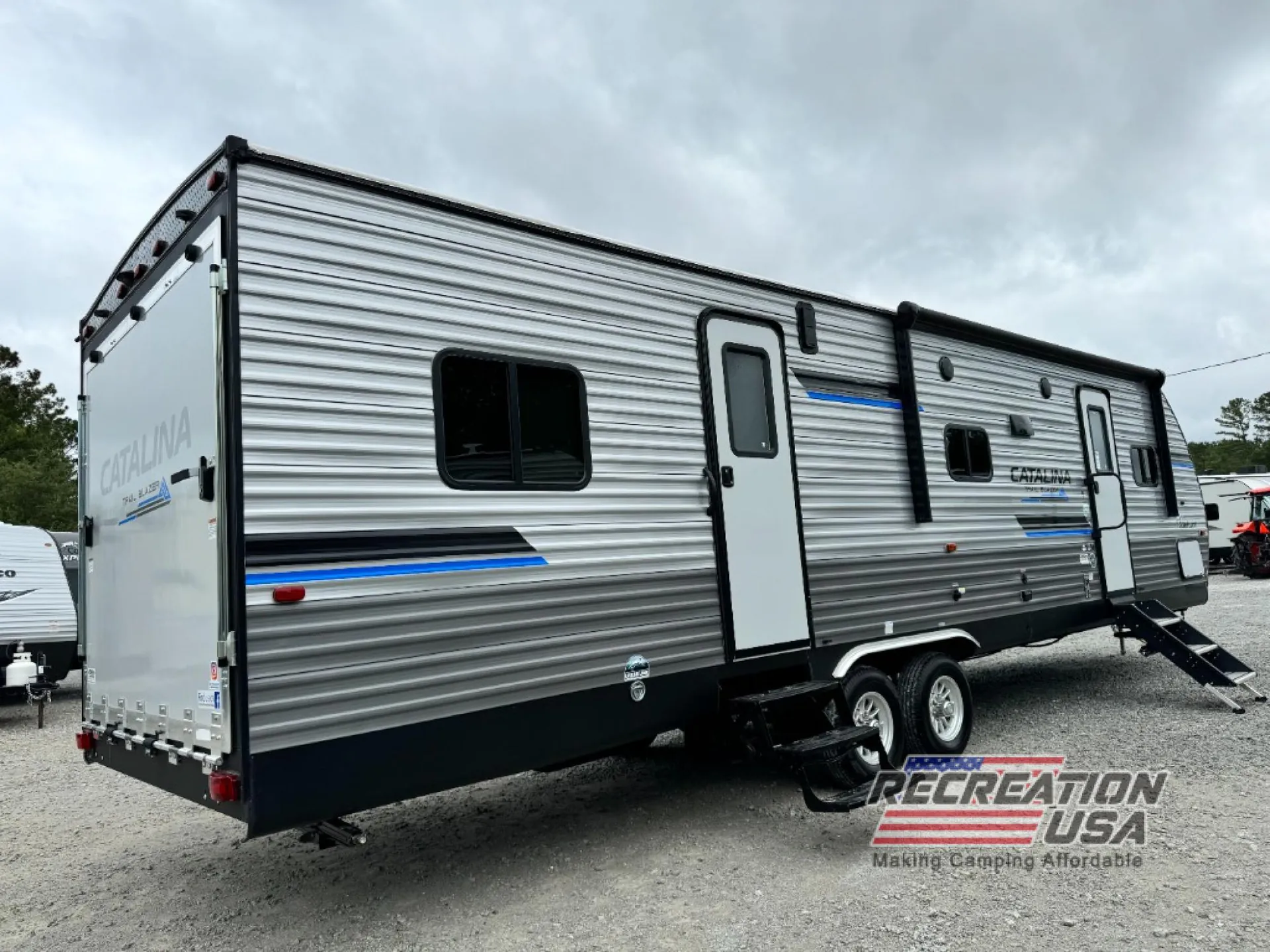 2023 Coachmen Catalina Trail Blazer 29THS - Photo 2