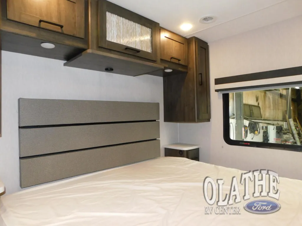 2024 Coachmen Pursuit 31BH, Photos photo 23