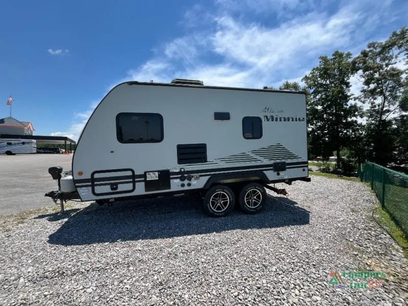 2023 Winnebago Micro Minnie 1708FB - Photo 3