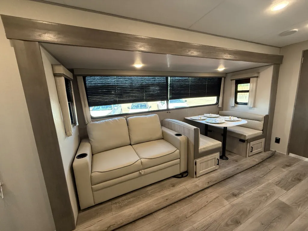 2026 Coachmen Catalina Legacy Edition 333DORM, Photos photo 25