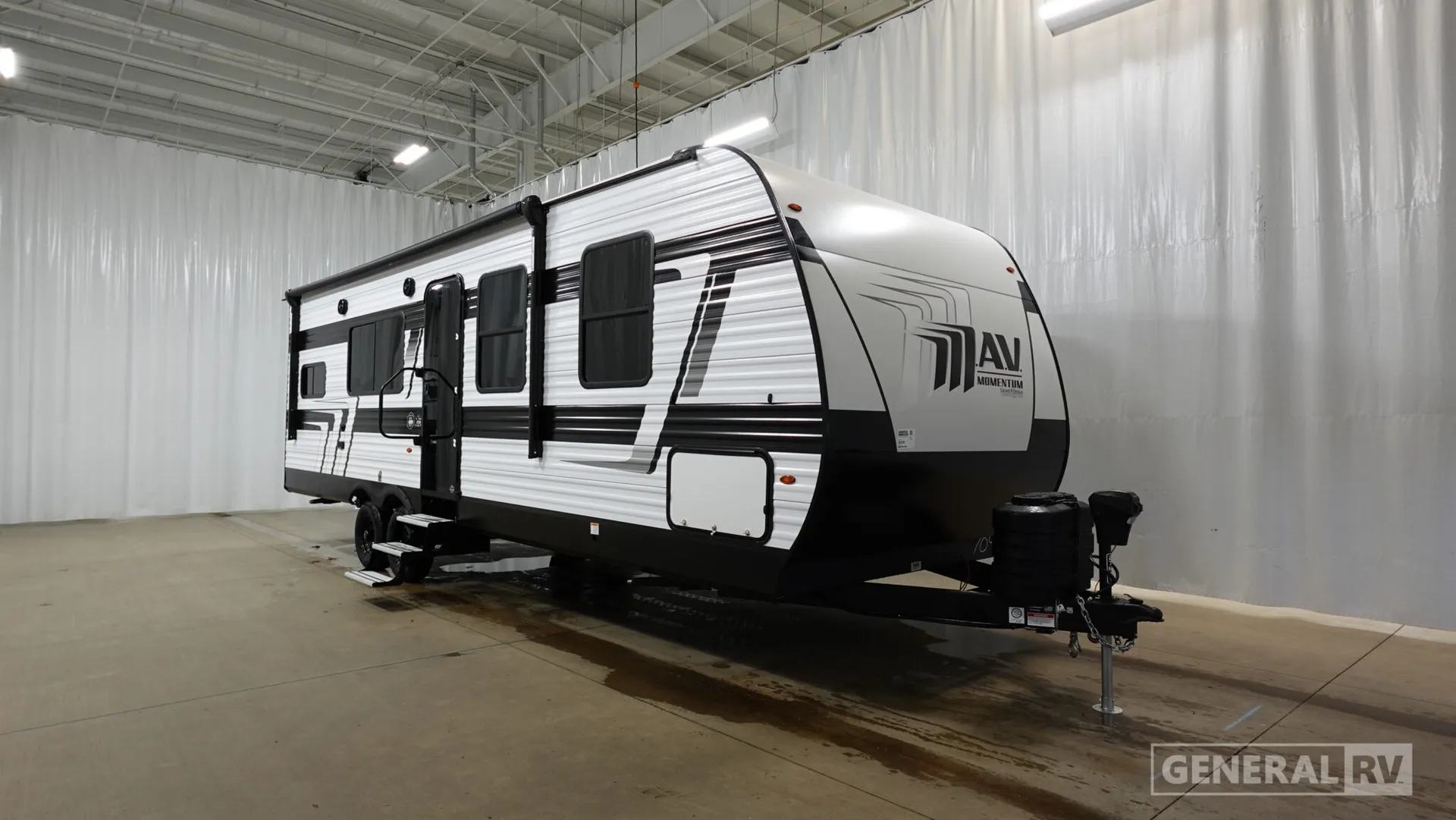 2026 Grand Design Momentum MAV 27MAV - Photo 2