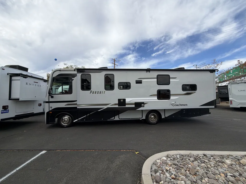 2023 Coachmen Pursuit 31BH, Photos photo 4