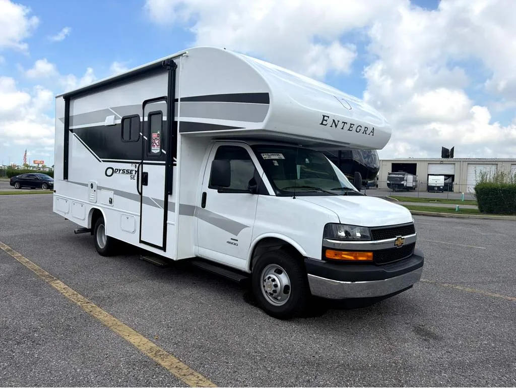 2027 Entegra Coach Odyssey SE 22C - Photo 2