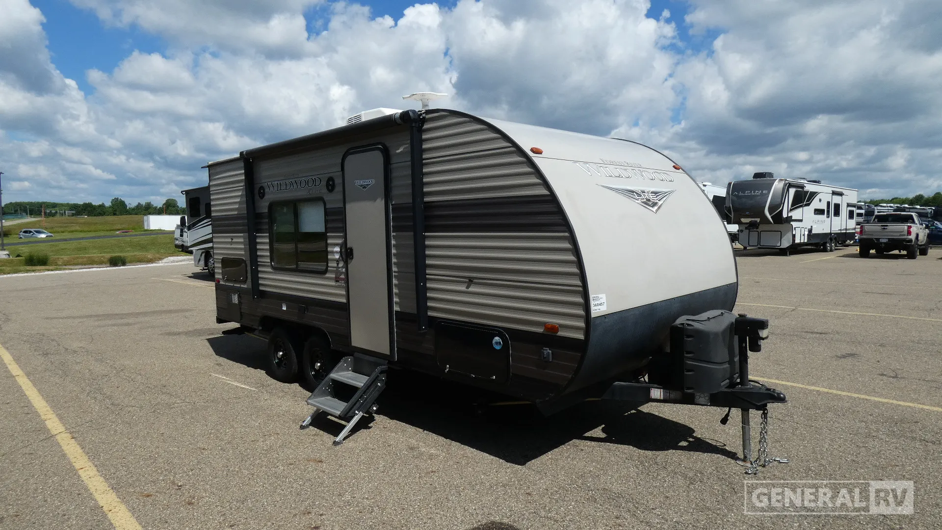 2019 Forest River Wildwood X-Lite 171RBXL - Photo 2