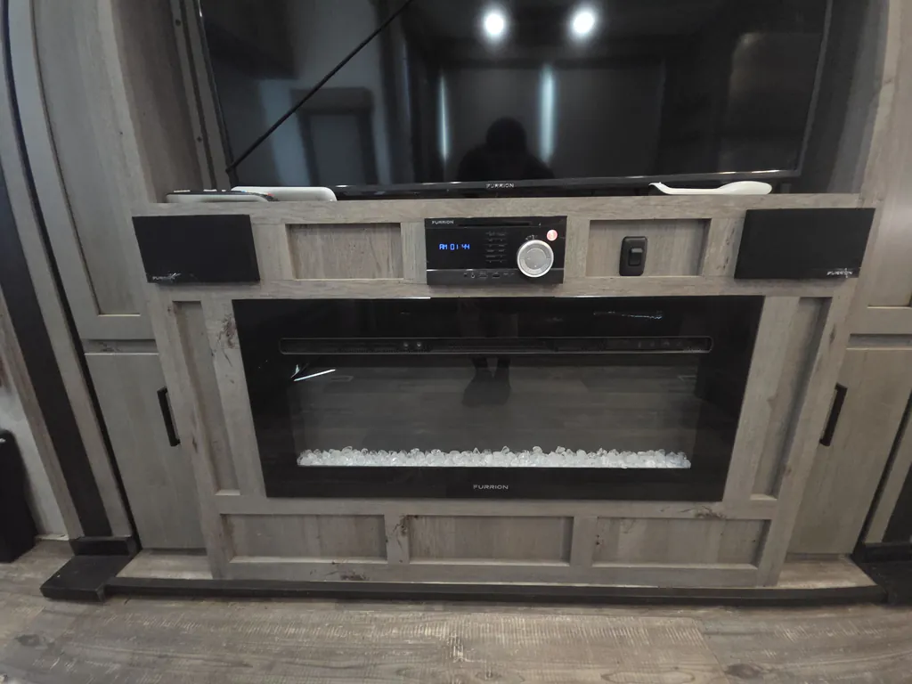 2020 Keystone Raptor 423, Photos photo 21