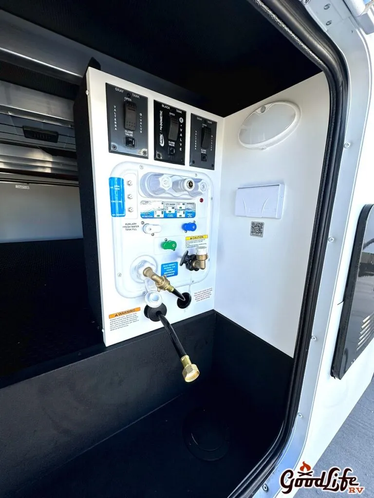 2026 Brinkley Model Z 3515, Photos photo 13