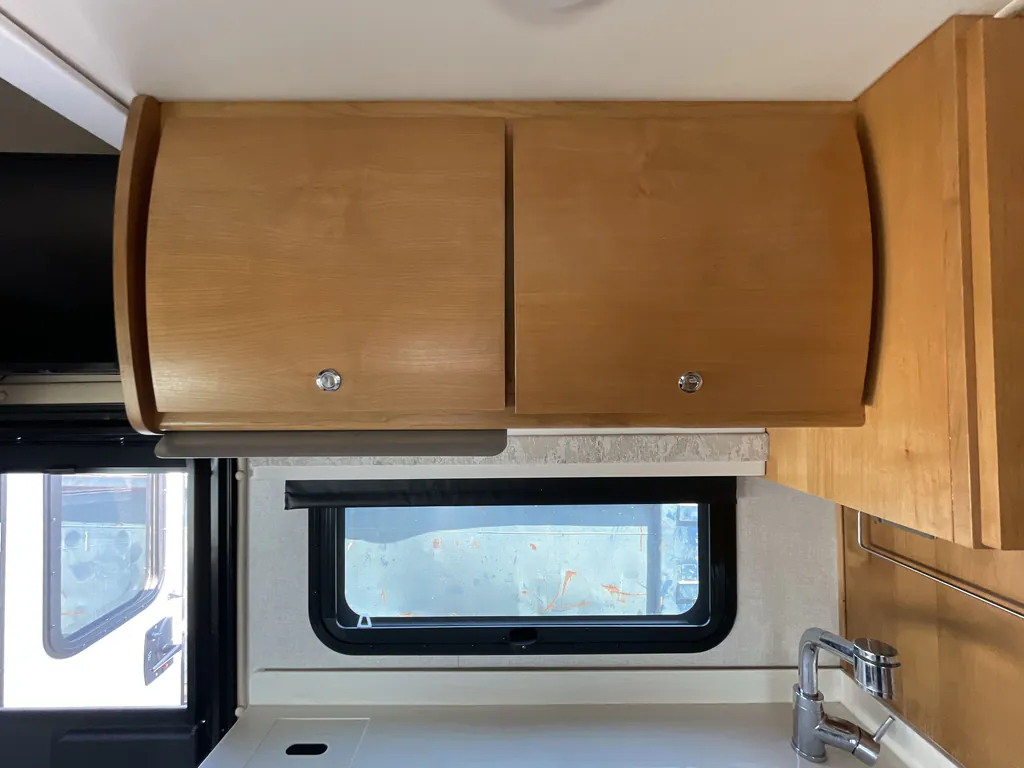2019 Tiffin Wayfarer 24 FW, Photos photo 10