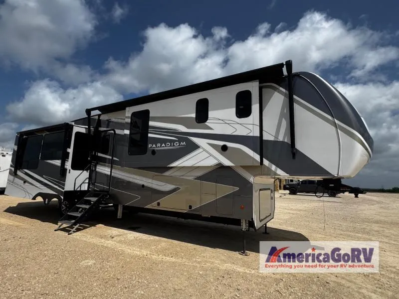 2023 Alliance RV Paradigm 382RK - Photo 2