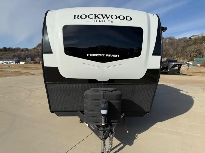 2026 Forest River Rockwood Mini Lite 2511S - Photo 3