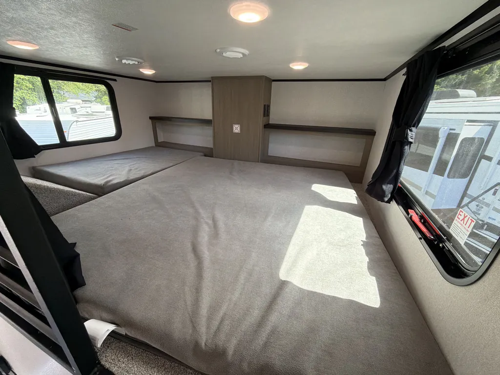 2026 Jayco Jay Flight Bungalow JayLoft, Photos photo 17