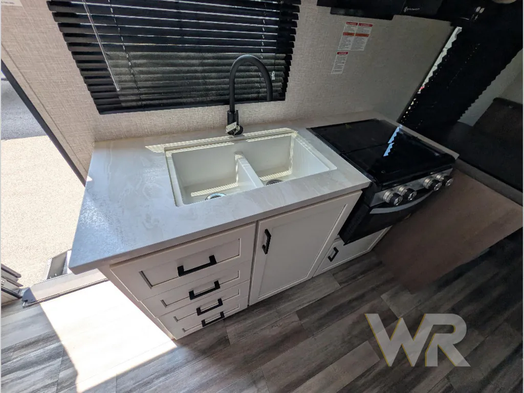 2025 Jayco Jay Flight SLX 210QB, Photos photo 17