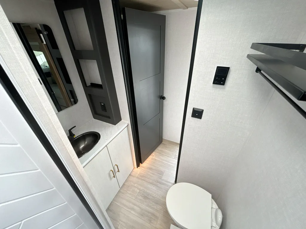 2027 Forest River Vibe 3400SB, Photos photo 16