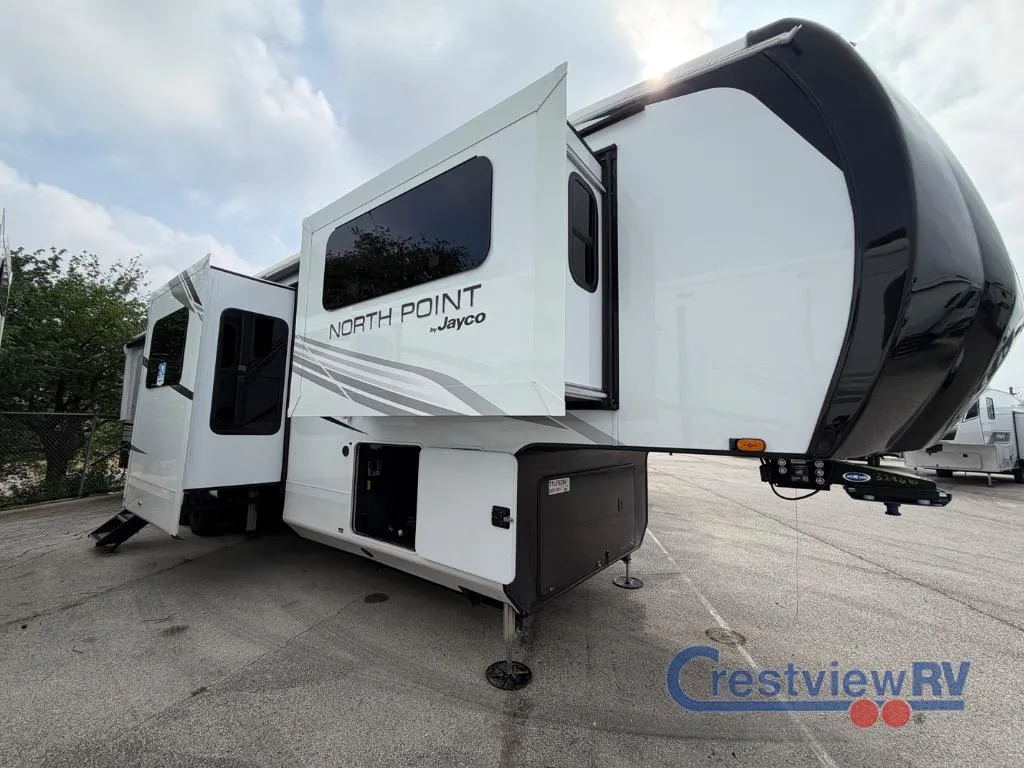 2026 Jayco North Point 382FLRB - Photo 3