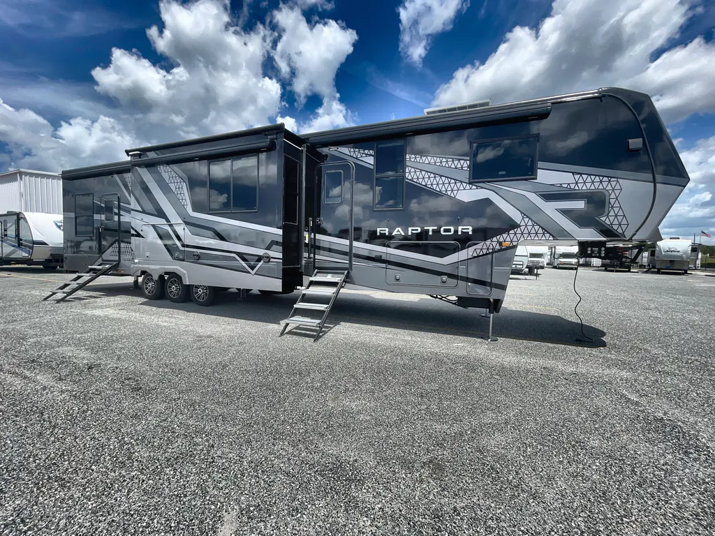 2026 Keystone Raptor 433, Photos photo 5