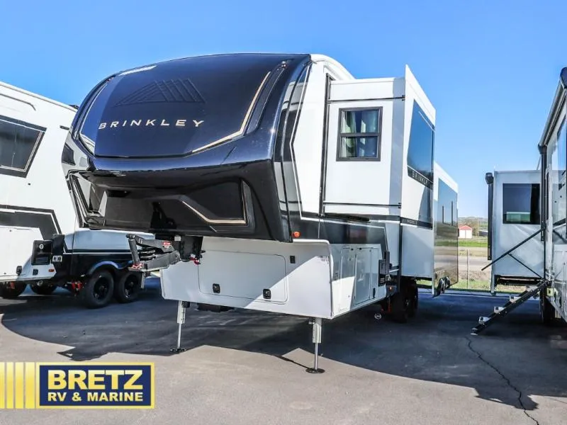 2026 Brinkley Model Z 3100 - Photo 4