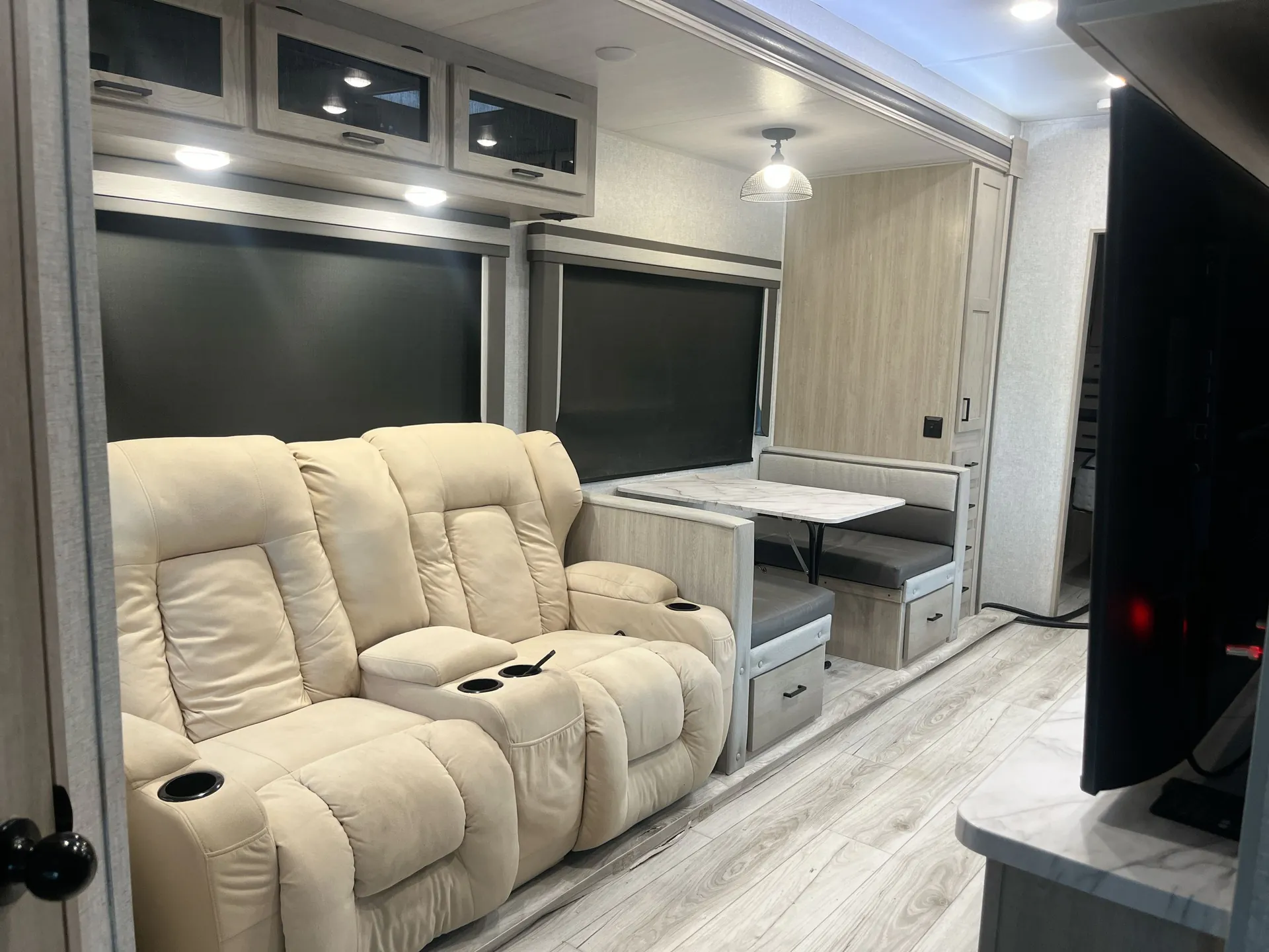 2024 East to West Alta 3100KXT — living area main