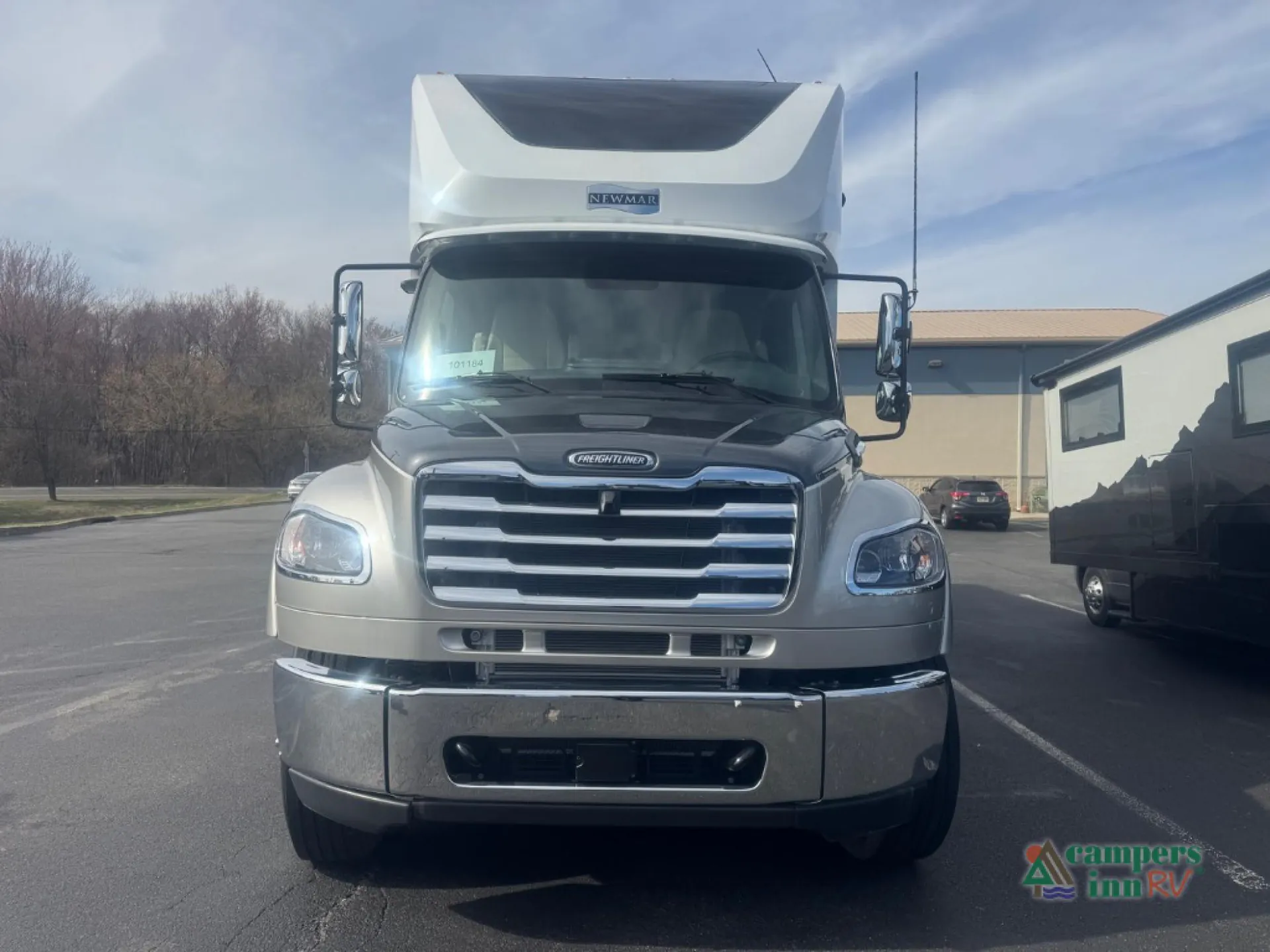 2025 Newmar Super Star 3729 - Photo 3