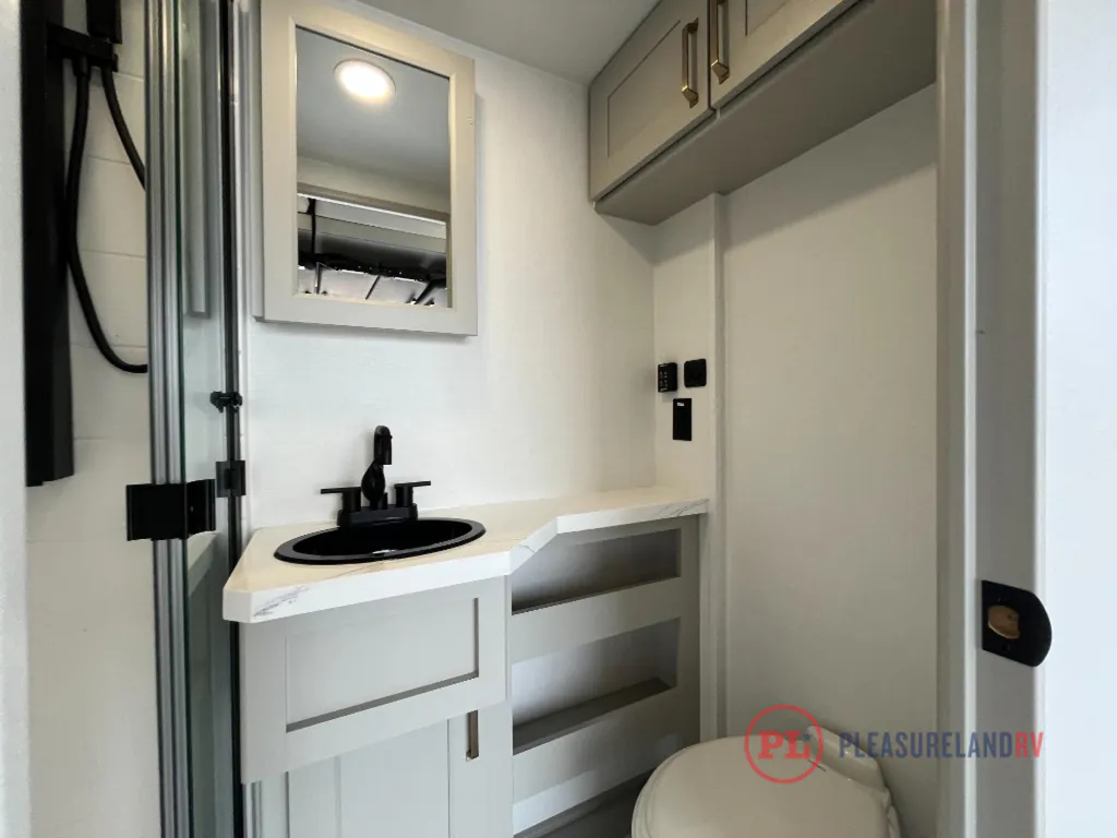 2026 Brinkley Model G 3970, Photos photo 16