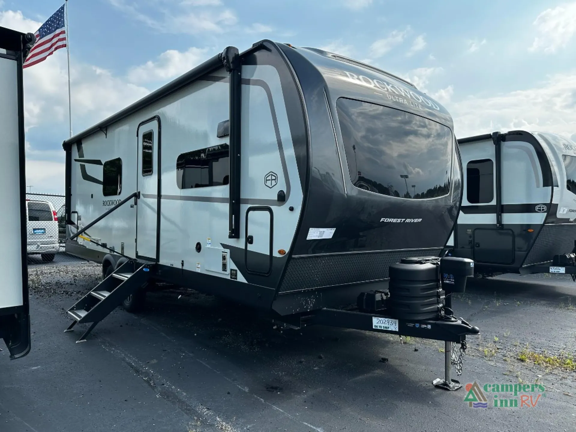 2027 Forest River RV Rockwood Ultra Lite 2623MBR - Photo 2