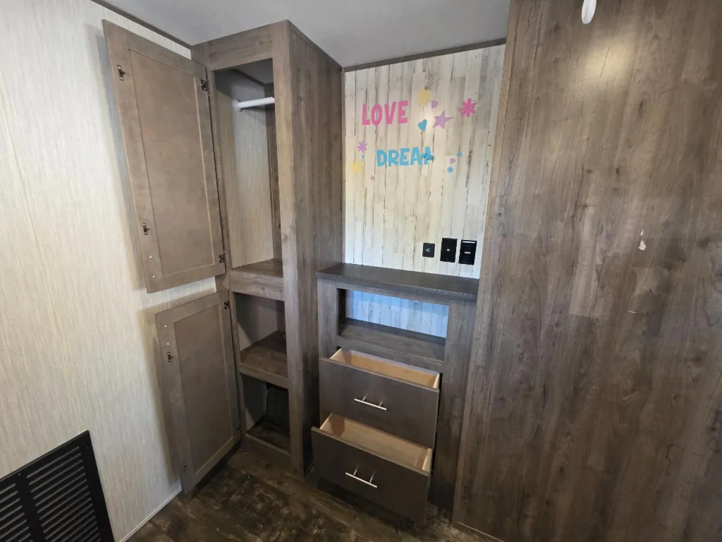 2020 Forest River Sabre 36BHQ, Photos photo 32