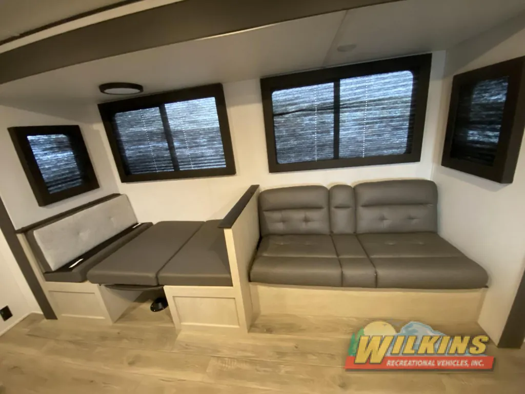 2026 Shasta RVs i-5 Edition 527BHS, Photos photo 12