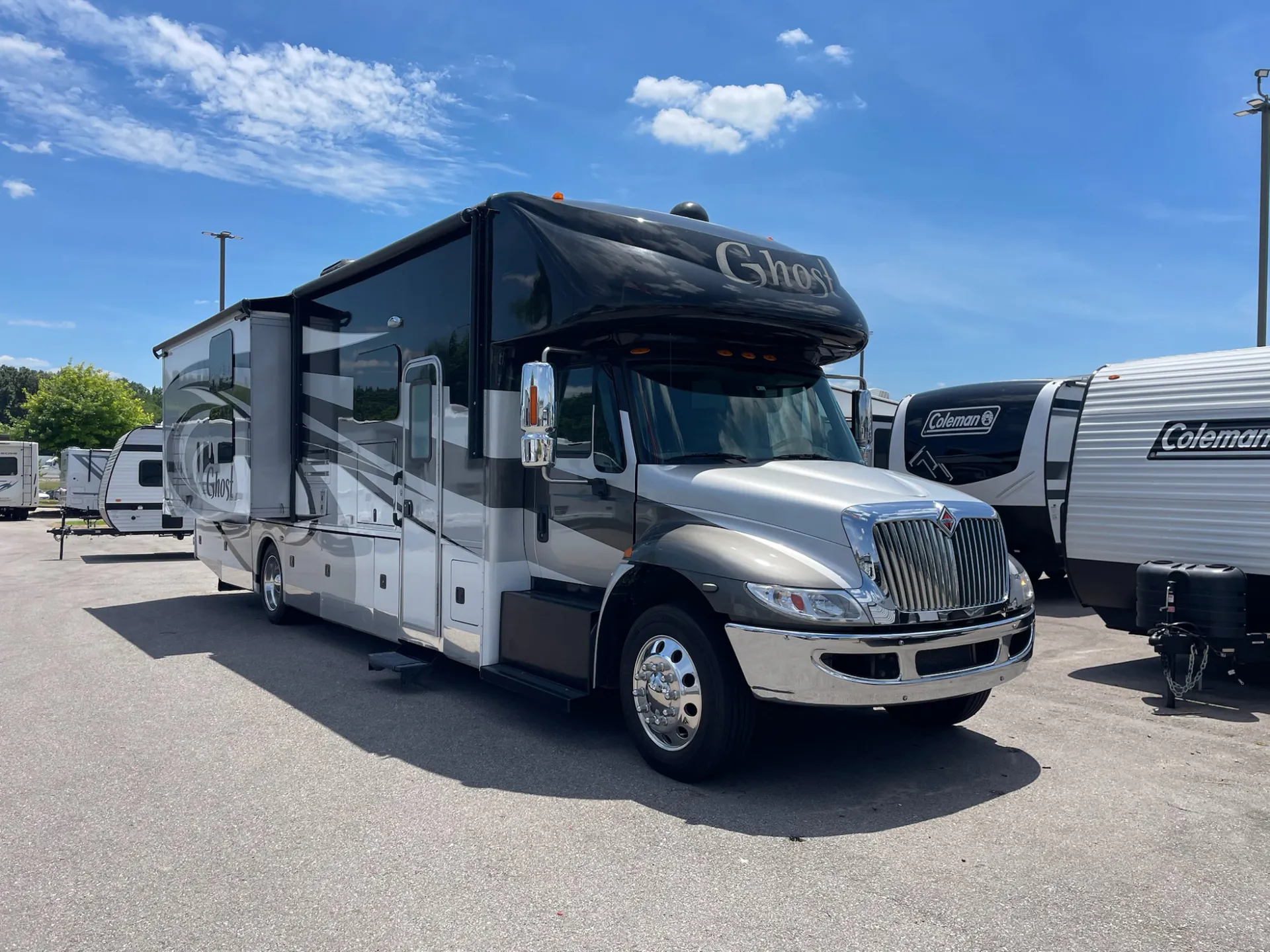 2019 nexus rv Ghost 36DS - Photo 2