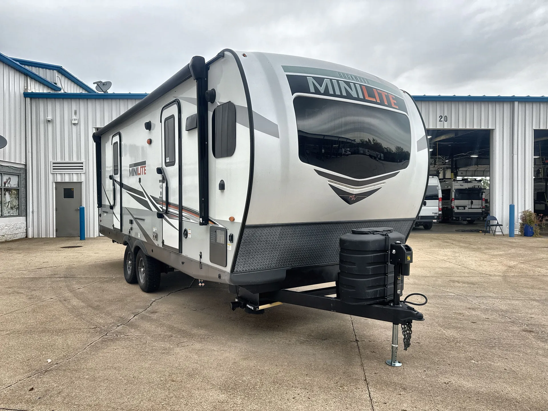 2022 Forest River Rockwood Mini Lite 2516S - Photo 2