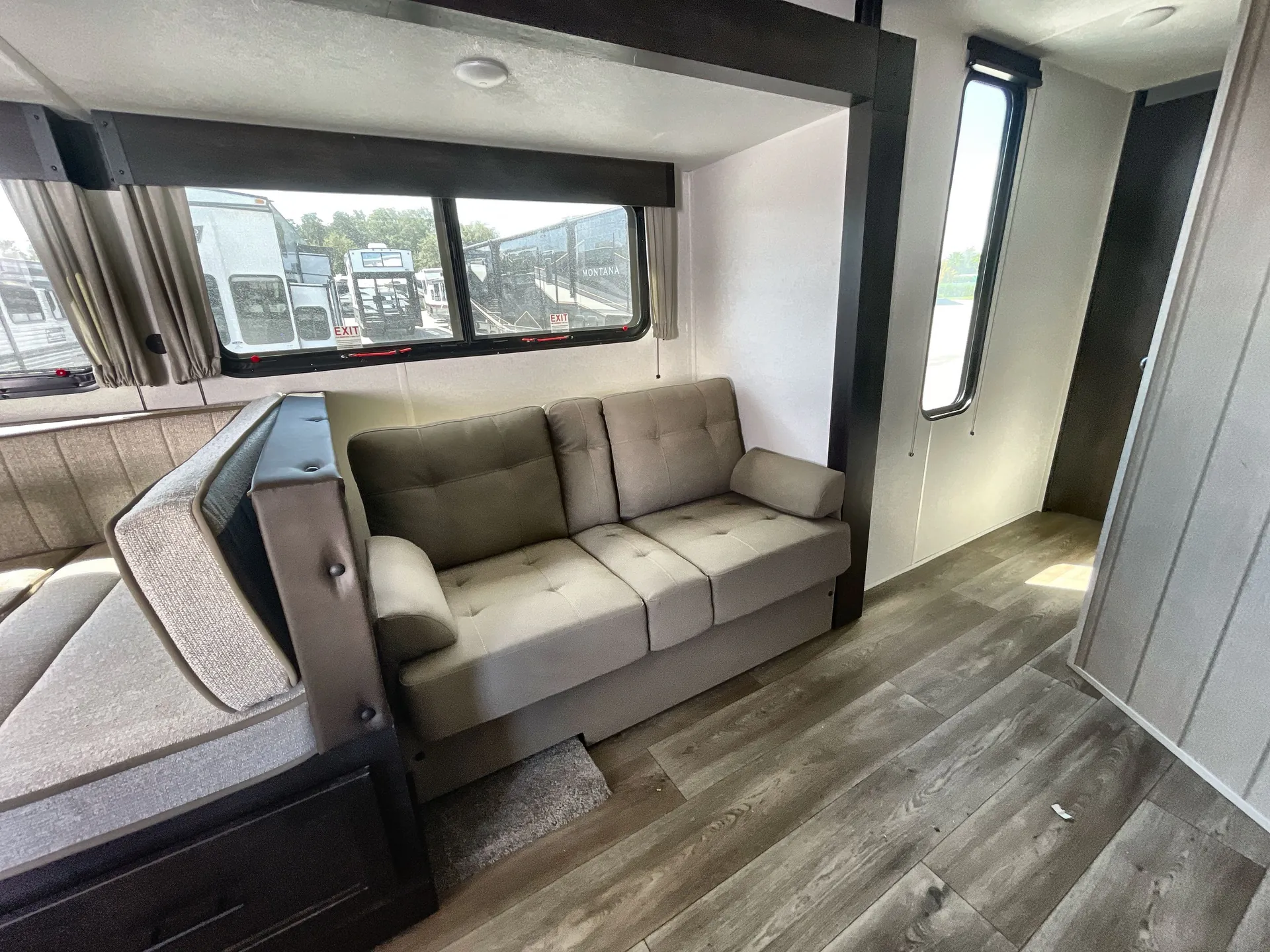 2027 Forest River Cherokee Grey Wolf Black Label 29QBBL — living area main