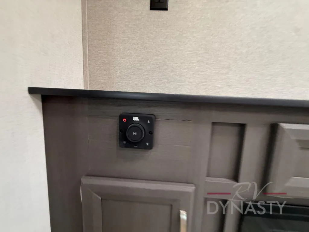 2027 Coachmen Catalina Legacy Edition 333DBDSCK, Photos photo 62