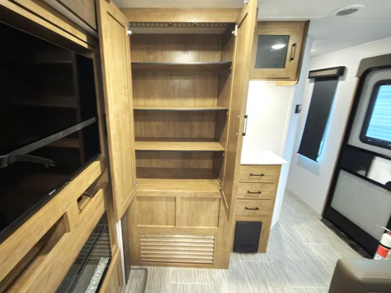 2024 Coachmen Freedom Express Ultra Lite 274RKS, Photos photo 19