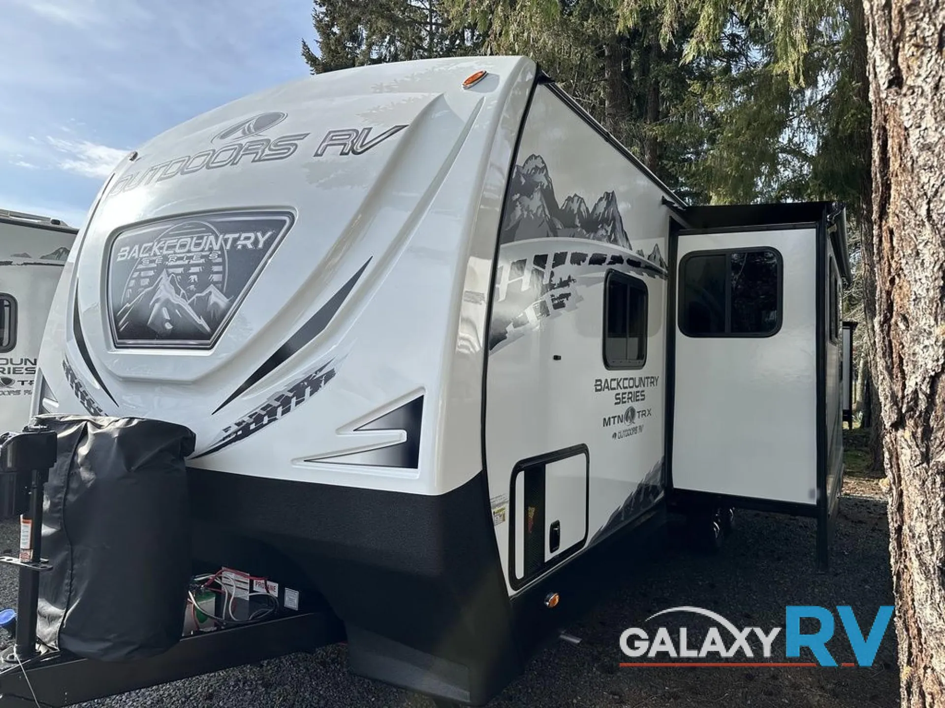 2024 Outdoors RV Back Country Series 28DBS - Photo 2