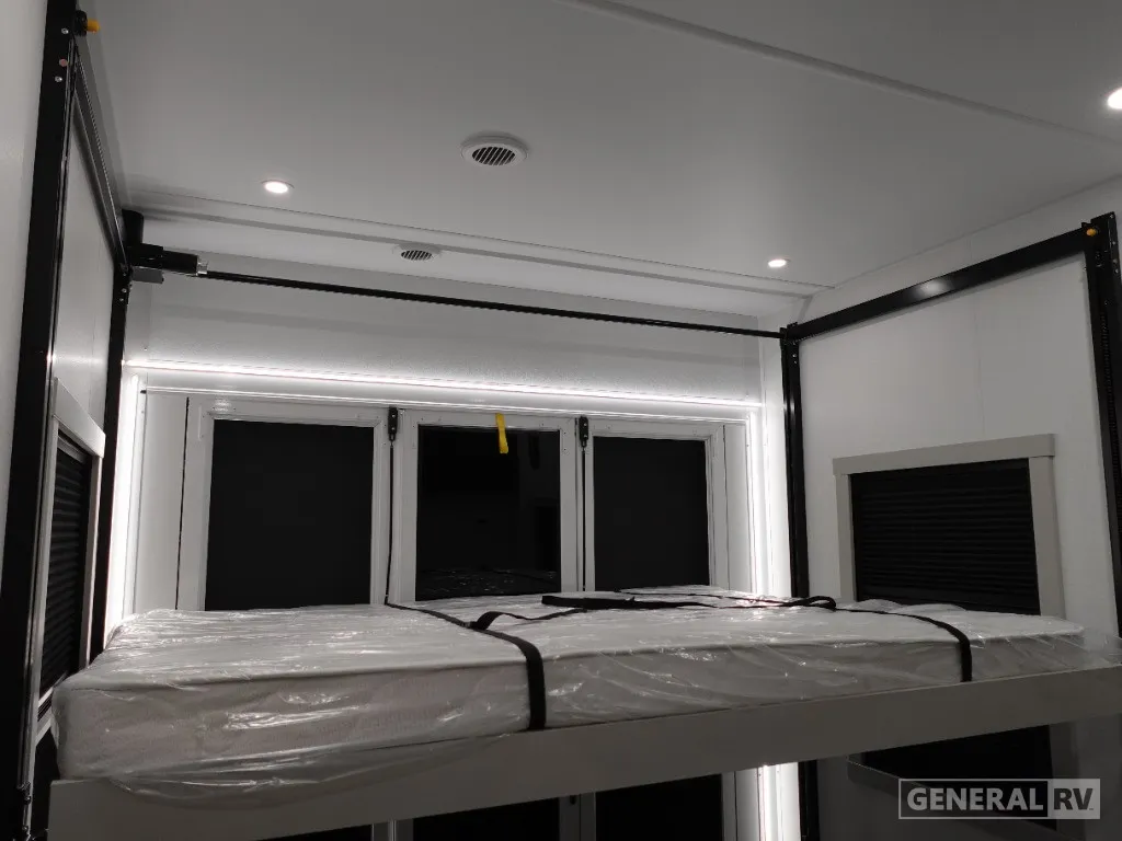 2026 Brinkley Model G 3970, Photos photo 41