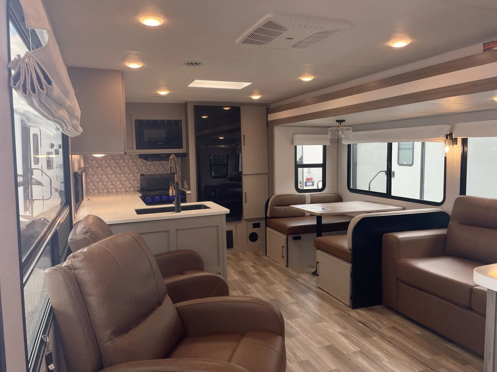 2024 Forest River Vibe West 26RK — living area main